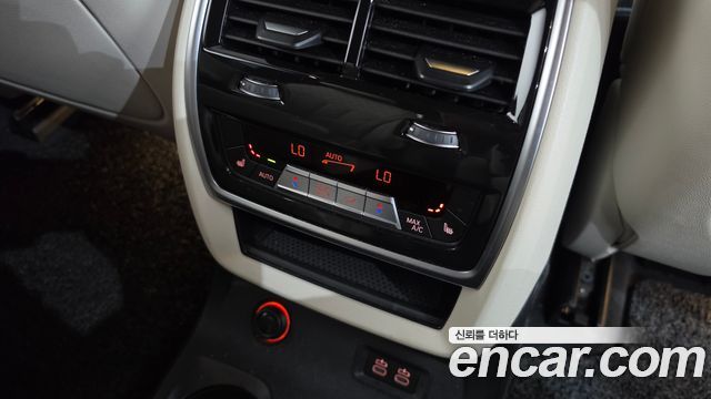 BMW X7 (G07) xDrive 40i M Sport 6STR 2024 — фото 18