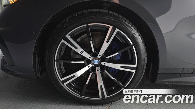 BMW 5 Series (G60) 530i xDrive M Sport 2026 — фото 5