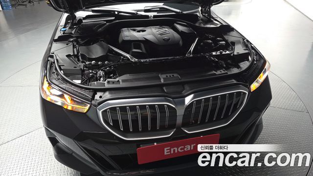 BMW 5 Series (G60) 530i xDrive M Sport 2026 — фото 6