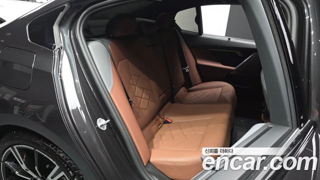 BMW 5 Series (G60) 530i xDrive M Sport 2026 — фото 16