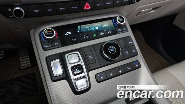Hyundai Palisade Diesel 2.2 2WD Prestige 2023 — фото 9