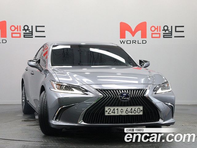 Lexus ES300h (VII) Luxury 2021 — фото 2