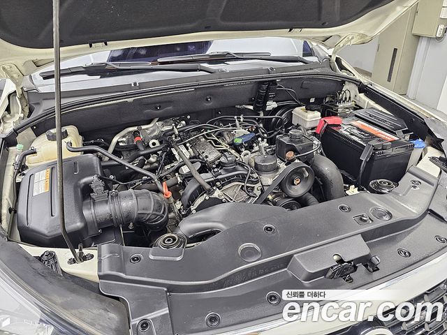 KG Mobility (SsangYong) Korando Sport 2.2 CX5 2WD PASSION 2018 — фото 6