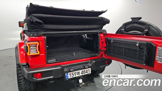 Jeep Wrangler (JL) 2.0 Overland 4Door 2023 — фото 20