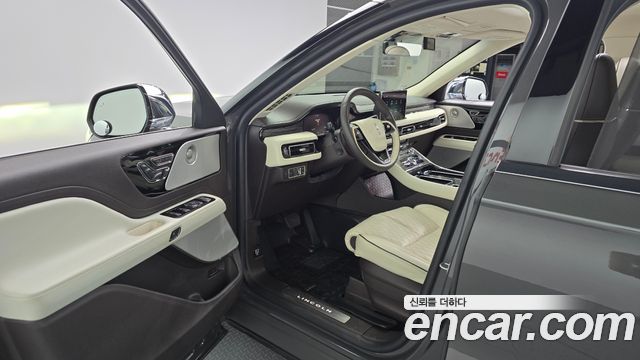 Lincoln Aviator (II) 3.0 Black Label AWD 2021 — фото 10