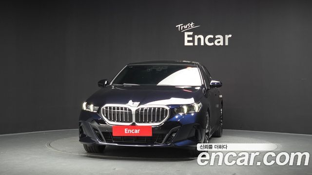 BMW 5 Series (G60) 530i xDrive M Sport 2026 — фото 3