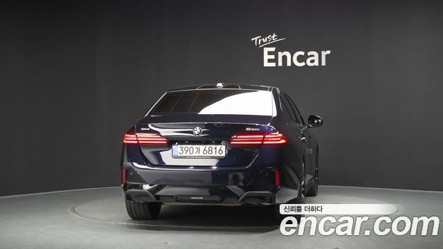 BMW 5 Series (G60) 530i xDrive M Sport 2026 — фото 4