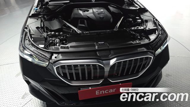 BMW 5 Series (G60) 530i xDrive M Sport 2026 — фото 6