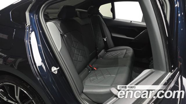 BMW 5 Series (G60) 530i xDrive M Sport 2026 — фото 16
