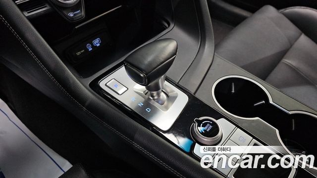 Genesis G70 2.0T Advanced 2018 — фото 9