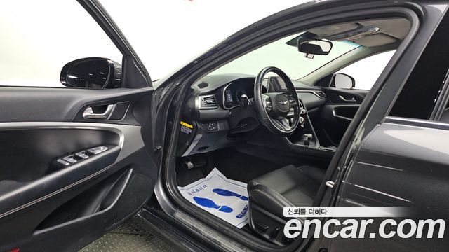 Genesis G70 2.0T Advanced 2018 — фото 10