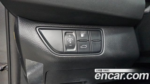 Genesis G70 2.0T Advanced 2018 — фото 14