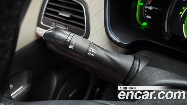 Renault Korea SM6 1.6 TCe RE 2016 — фото 28
