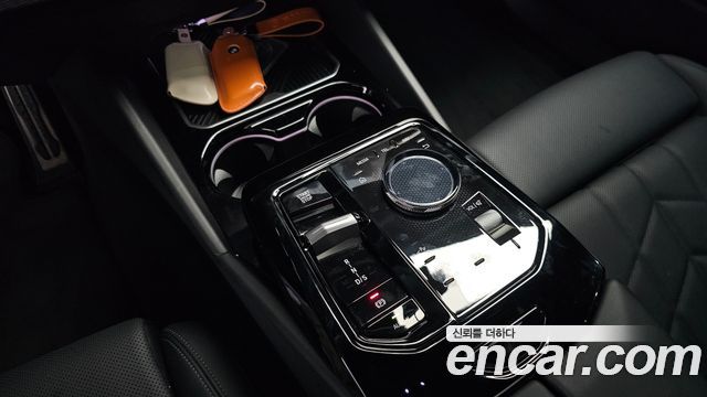 BMW 5 Series (G60) 520i Special Edition 2025 — фото 9
