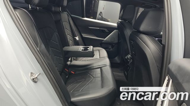 BMW 5 Series (G60) 520i Special Edition 2025 — фото 12