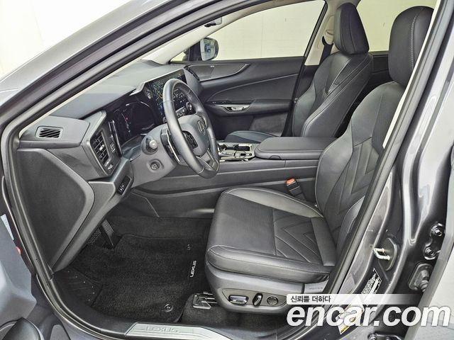 Lexus NX350h (II) Luxury 2024 — фото 10