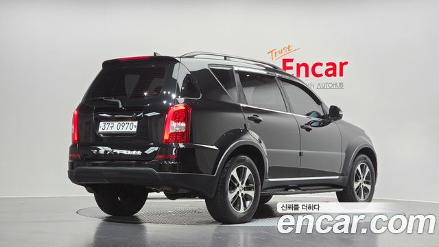 KG Mobility (SsangYong) Rexton W 2.2 4WD RX7 Luxury 2016 — фото 2