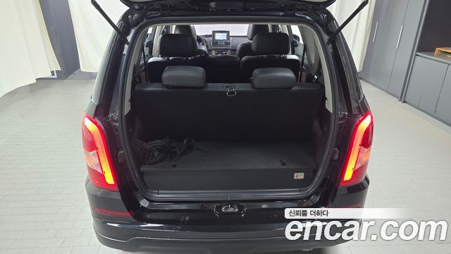 KG Mobility (SsangYong) Rexton W 2.2 4WD RX7 Luxury 2016 — фото 32
