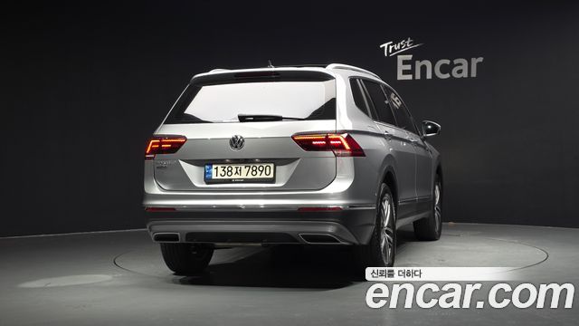Volkswagen Tiguan Allspace 2.0 TDI Prestige 2020 — фото 4