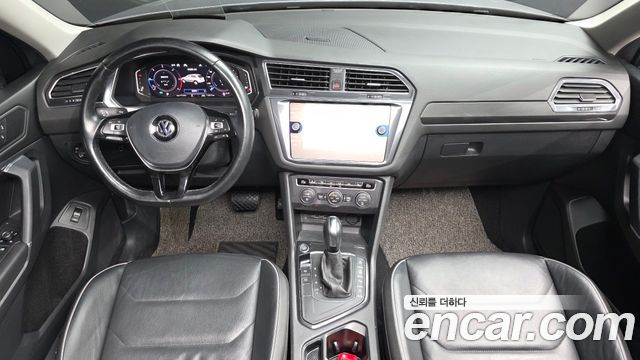 Volkswagen Tiguan Allspace 2.0 TDI Prestige 2020 — фото 7