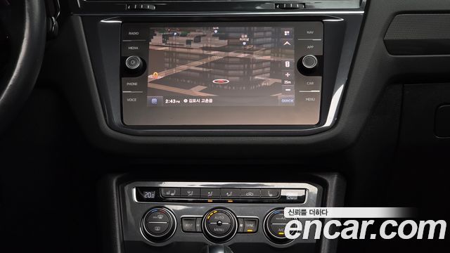 Volkswagen Tiguan Allspace 2.0 TDI Prestige 2020 — фото 14