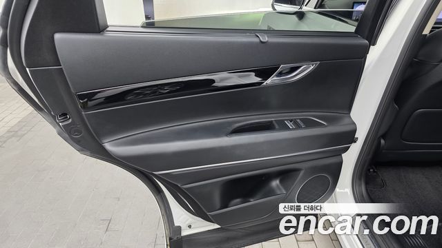 Genesis GV80 2.5T Gasoline AWD 2024 — фото 25