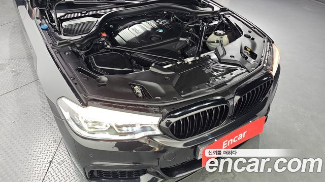 BMW 5 Series (G30) 520d M Sport package 2017 — фото 6