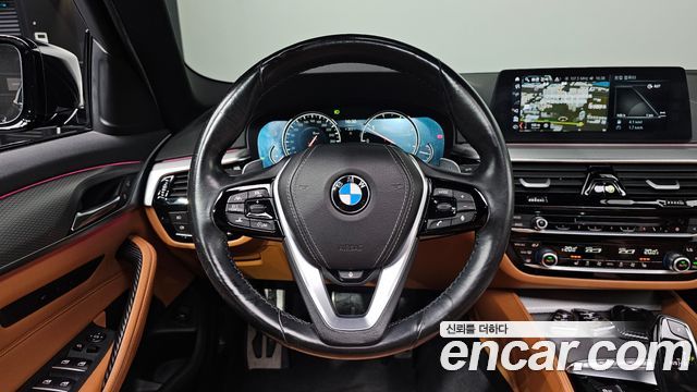BMW 5 Series (G30) 520d M Sport package 2017 — фото 12