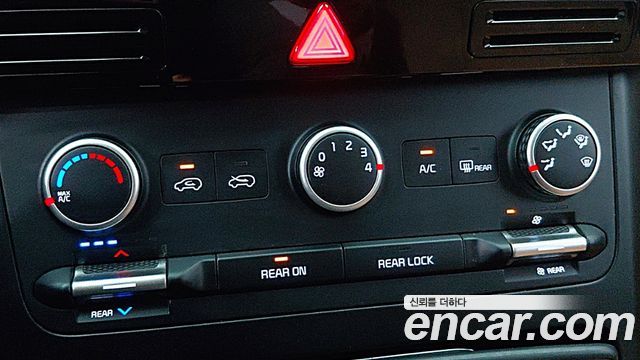 Kia Carnival (IV) Diesel 9-Seater Prestige 2021 — фото 20