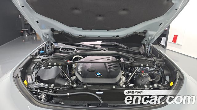 BMW 7 Series (G70) 740d xDrive M Sport 2025 — фото 6