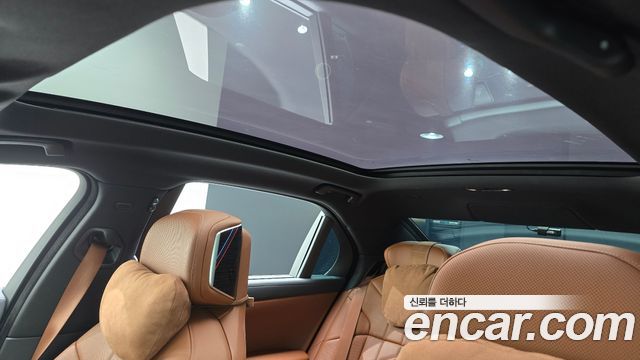 BMW 7 Series (G70) 740d xDrive M Sport 2025 — фото 19