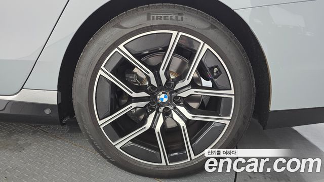 BMW 7 Series (G70) 740d xDrive M Sport 2025 — фото 21