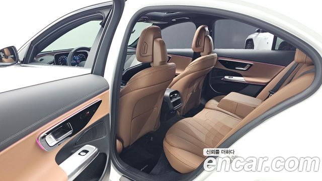 Mercedes-Benz E-Class (W214) E200 AMG Line 2026 — фото 12