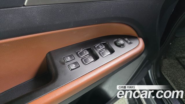 KG Mobility (SsangYong) Rexton Sports Diesel 2.2 4WD Noblesse 2018 — фото 17