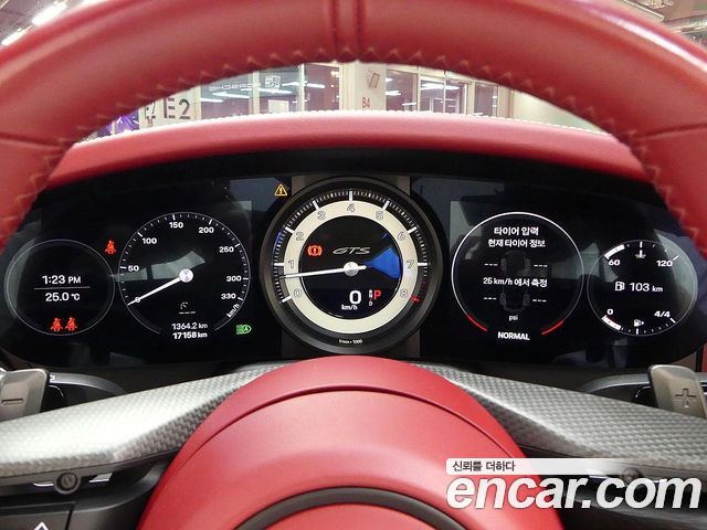 Porsche 911 (992) Carrera 4 GTS Cabriolet 2022 — фото 8