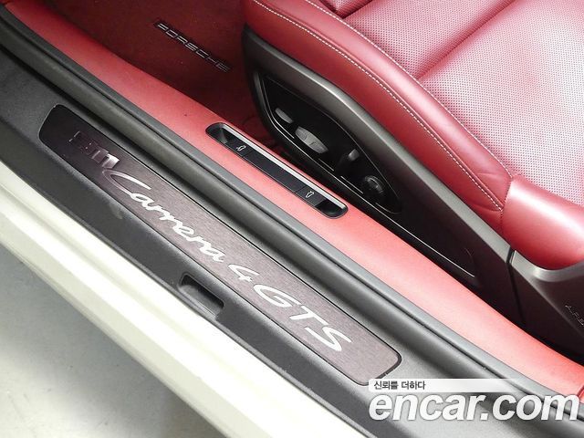 Porsche 911 (992) Carrera 4 GTS Cabriolet 2022 — фото 18
