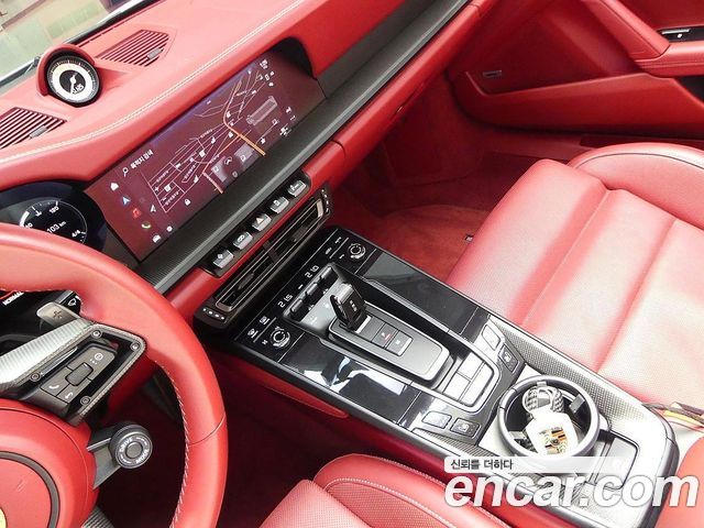 Porsche 911 (992) Carrera 4 GTS Cabriolet 2022 — фото 22
