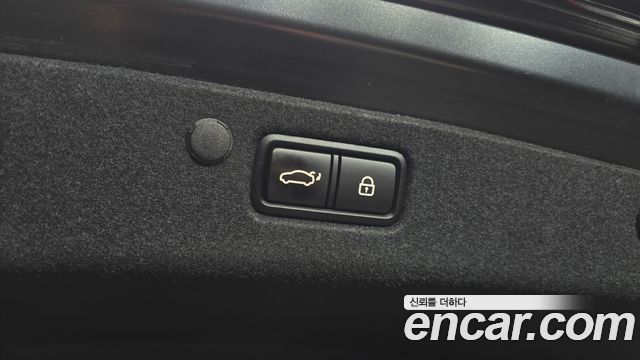 Hyundai Grandeur (IG) 3.0 LPi Rent Car Exclusive 2022 — фото 20