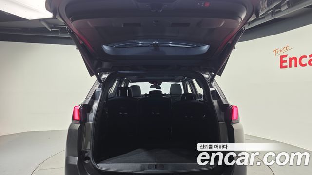 Peugeot 5008 (II) 1.6 BlueHDi GT Line 2019 — фото 24