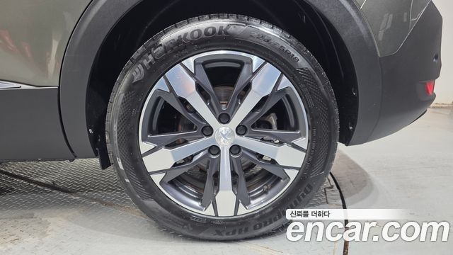 Peugeot 5008 (II) 1.6 BlueHDi GT Line 2019 — фото 27