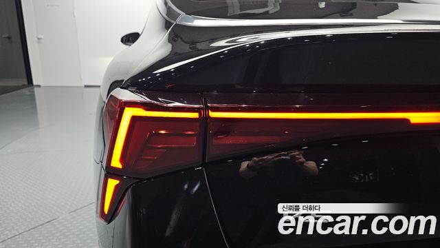 Kia K5 Hybrid (III) Signature 2024 — фото 23