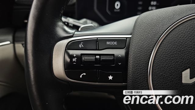 Kia K5 Hybrid (III) Signature 2024 — фото 29