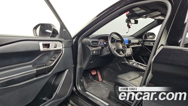 Ford Explorer (VI) 2.3 LimIted 4WD 2020 — фото 10
