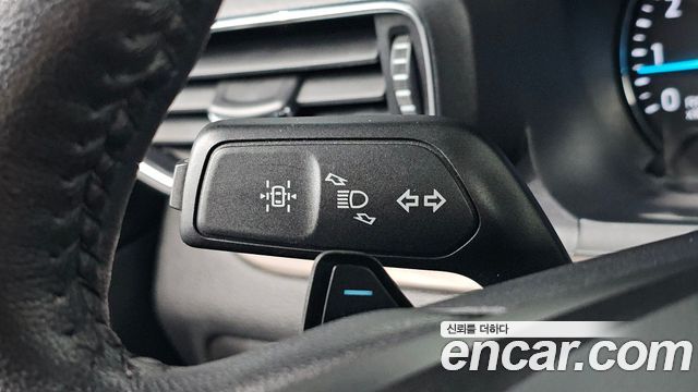 Ford Explorer (VI) 2.3 LimIted 4WD 2020 — фото 16