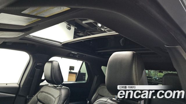 Ford Explorer (VI) 2.3 LimIted 4WD 2020 — фото 29