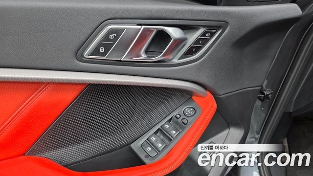 BMW 1 Series (F40) 120i M Sports 2021 — фото 28