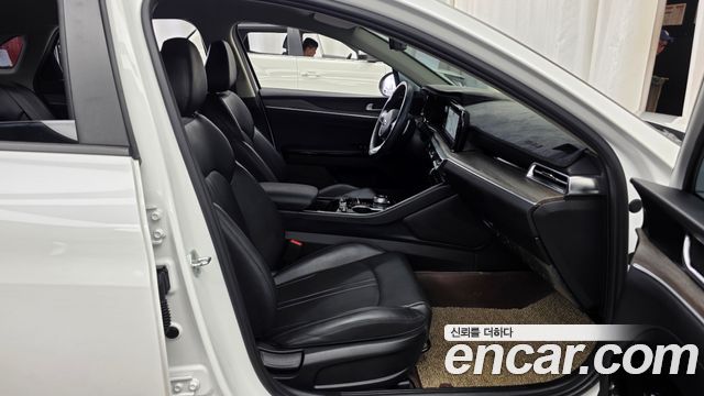 Kia K5 (III) 2.0 Noblesse 2021 — фото 11