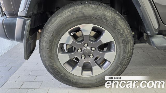 Jeep Wrangler (JL) 2.0 Overland Power Top 4Door 2020 — фото 5