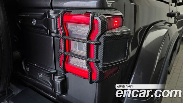 Jeep Wrangler (JL) 2.0 Overland Power Top 4Door 2020 — фото 23
