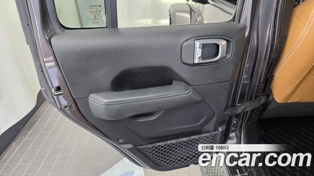 Jeep Wrangler (JL) 2.0 Overland Power Top 4Door 2020 — фото 25